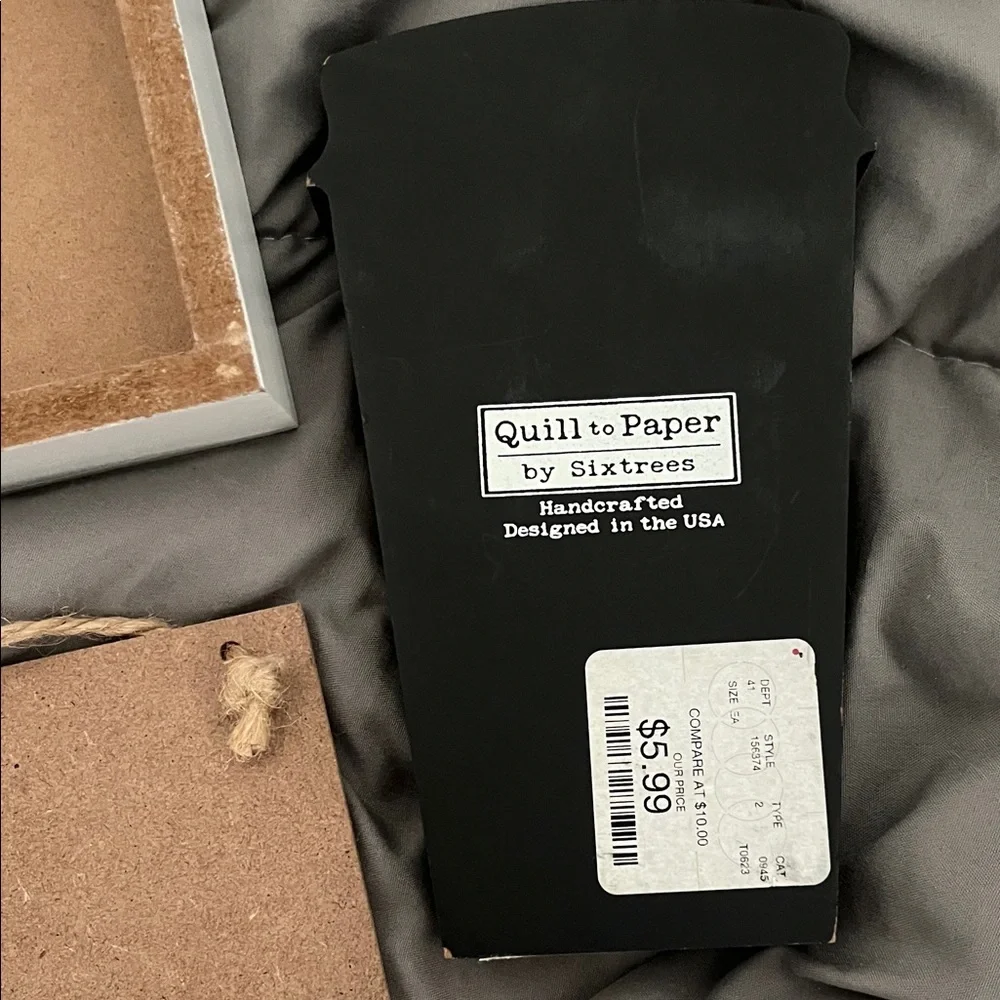 Sign bundle - Picture 2 of 4